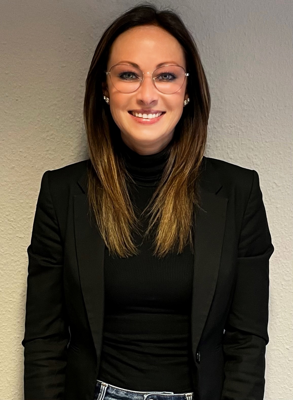 Sarah Müller (CEO)